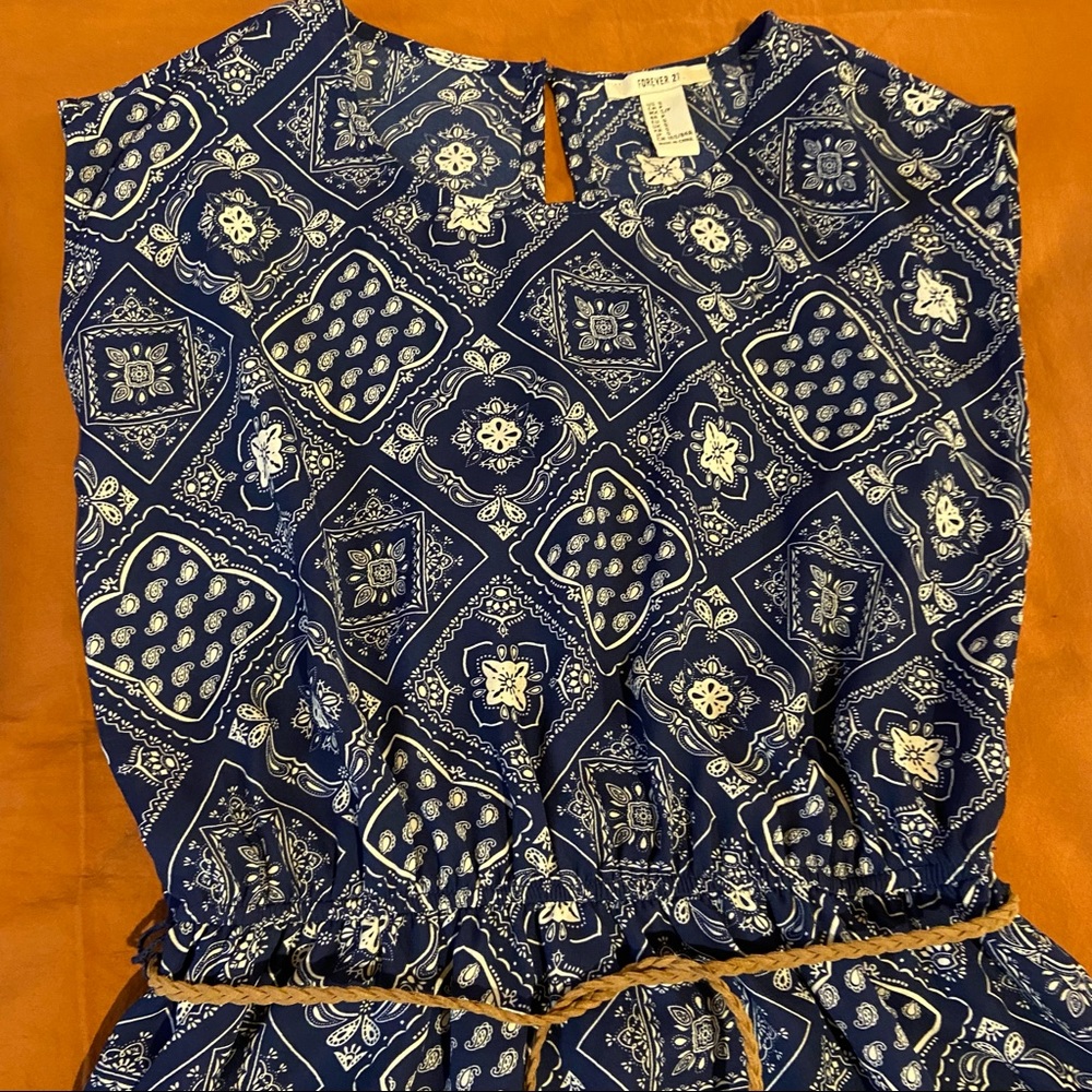 Dress - Picture 2 of 12